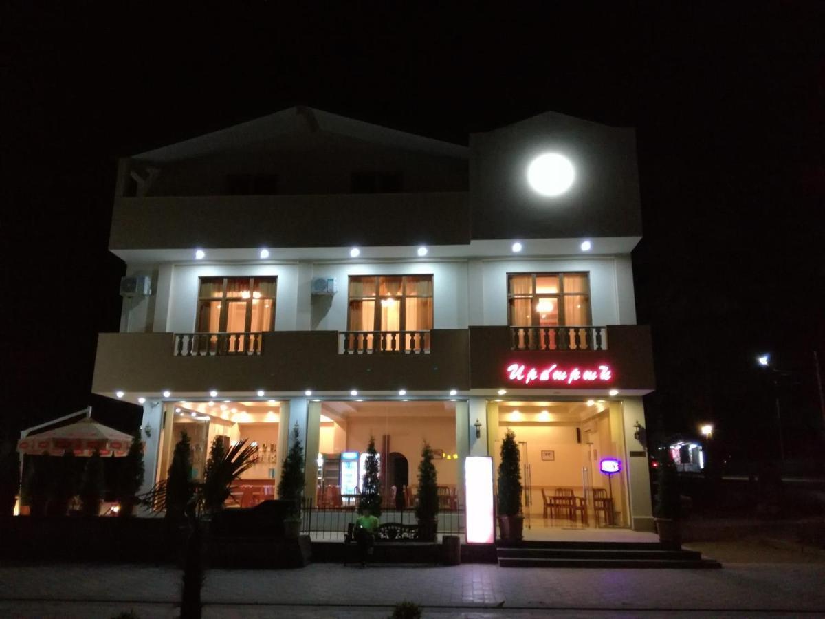 Ruzan Hotel إيجيفان المظهر الخارجي الصورة