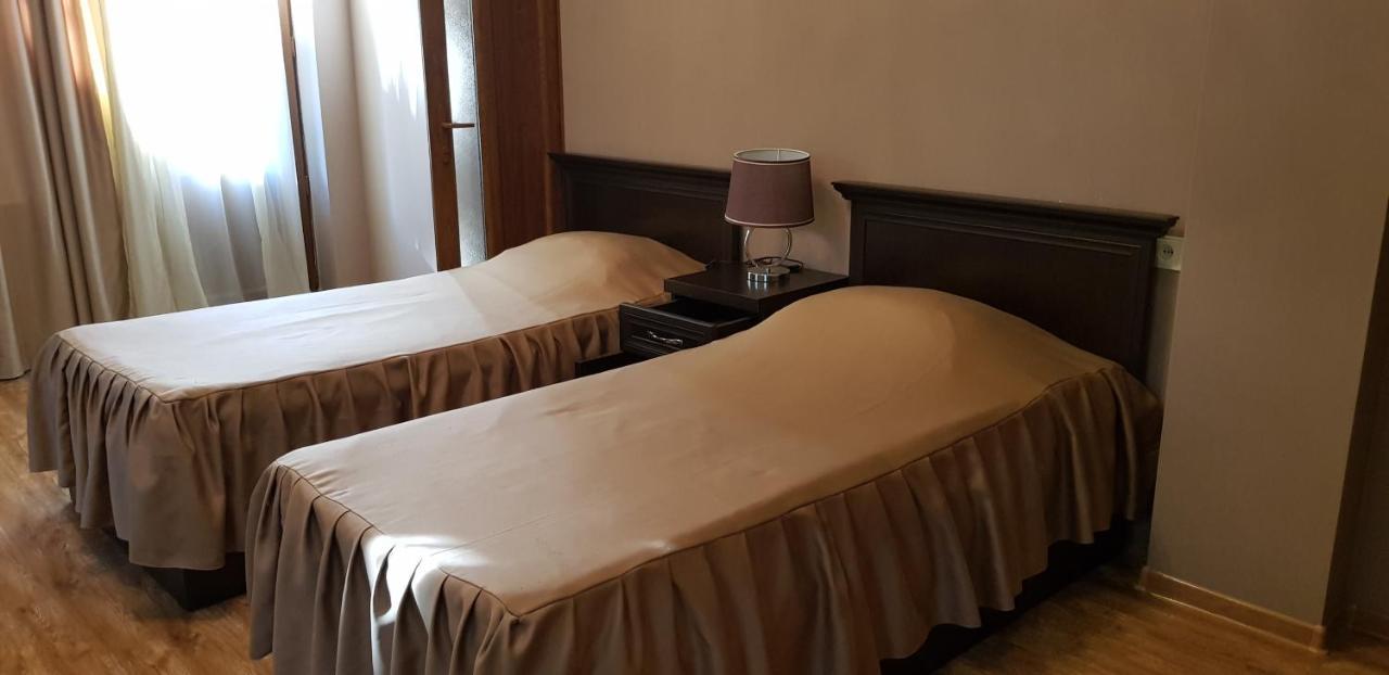 Ruzan Hotel إيجيفان المظهر الخارجي الصورة
