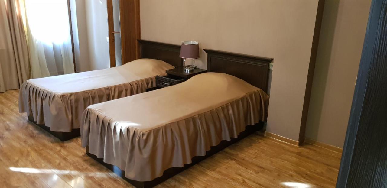 Ruzan Hotel إيجيفان المظهر الخارجي الصورة
